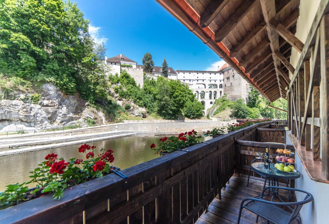 Český Krumlov Garni Hotel Castle Bridge מראה חיצוני תמונה